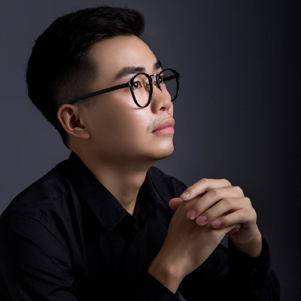 邱世東
